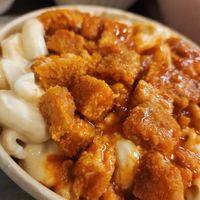 Buffalo shicken Mac & Cheese. Just wwwooooowwwwww at La Chia Vegana  in Lake Worth