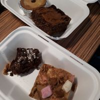 Cake and pie at Banilla Bakery at Podda and Wren in Kendal