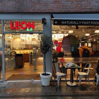 Leon at LEON - Millenium Walkway in Dublin