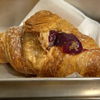berry filled croissant 2,20€ at Caffé La Feltrinelli in Florence