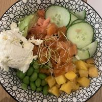 Salmon bowl  at Waikiki in Caen