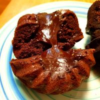 dark choco... gooey at Mangnut 망넛이네 in Seoul