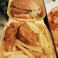 Vegan mayo on the burger at Veggie Master in Derby