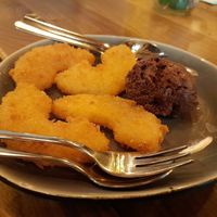 Fried pineapple with chocolate-cookie dough icecream at Com Chay in Mannheim