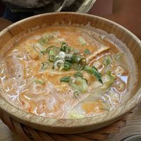 No. 24 My Quang - Trad. zentralvietnamesische Reisnandnudelsuppe mit Seitan, Shiitake, Morcheln, frischem Gemüse, Kokusnussmilch, und extra Tofu  at Com Chay in Mannheim