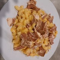 Man N cheese with added bacon at The Bayside Cafe in Everett
