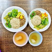 Delicious Brown Rice Set meal 😋 at Tian Yuan 田园健康食品 in Central Singapore