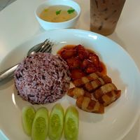 Khao moo daeng at Tae Sook Vegan Food in Bangkok