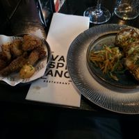 Vegan oyster mushrooms and sushi at Van Sprang in Ermelo