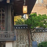 Great surrounding in lovely neighbourhood at Suyeon Sanbang Tea House in Seoul