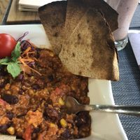 Chill out Chilli and a smoothie  at Plant Power in Novi Sad