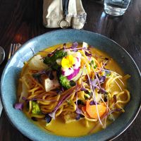 LAKSA TRES FLORAL at Dfrent Cafe in Victoria Park