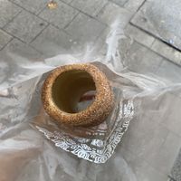 Cinnamon cake at Korosfoi Kurtoskalacs in Siofok