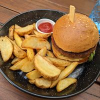 Burger at Peperoncino in Sibenik