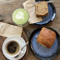 Carrot Cake et pain au chocolat, café long et matcha latte  at Lucifer Lives in Brussels