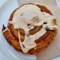 Cinnamon roll at Lucifer Lives in Brussels