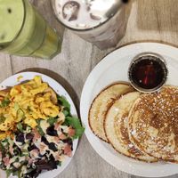 Matcha & lavender lattes, toast with 'scrambled egg' and pancakes at Lucifer Lives in Brussels