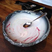 Aardbeien romanoff zo lekker kon niet wachten. at Bree33 in Leiden