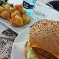 Hamburguesa de seitán at Tulsi in Barcelona