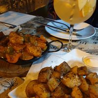 Tapas: Spicy Chicken & Patatoes with 5 herbs at Tulsi in Barcelona