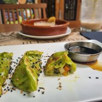 Gyozas. schön würzige Füllung. at Tulsi in Barcelona
