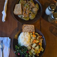 Tofo Curry plate 🍛 at Pizzeria El Zopilote in Ometepe