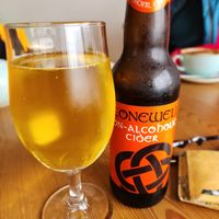 Non-alcoholic cider at The Beehive in Keel