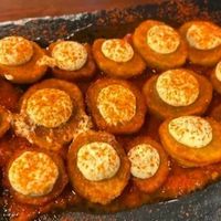 Las deliciosas bravas at El Petit Vegà d'en Pep i la Laura in Tavertet