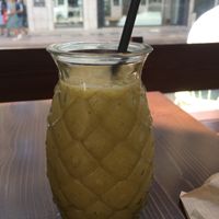 Fruit juice (pineapple, mango and kiwi) at Mil Sabores in Lisbon