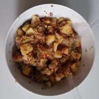 Overnight fruit oats at Végés en Herbes in Beckerich