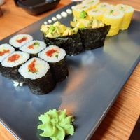 Maki et gunkan at Samourai Sushi in Dijon