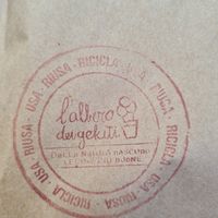 Ice cream packaging at Albero dei Gelati in Seregno