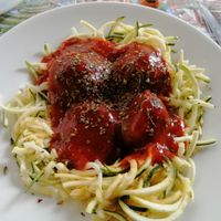 Albóndigas de berenjena con espaguetis de calabacin at Barallocas in Pontevedra