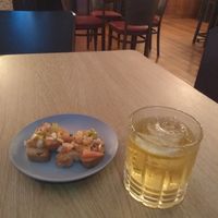 Drink and tapa at Barallocas in Pontevedra