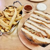 “Weon burger"  at Les Tontons Veg in Paris
