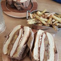  at Les Tontons Veg in Paris