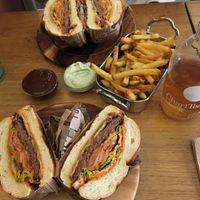 Kimchi burgers&fries  at Les Tontons Veg in Paris