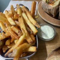 Frites  at Les Tontons Veg in Paris