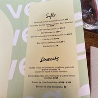 Menu at Les Tontons Veg in Paris