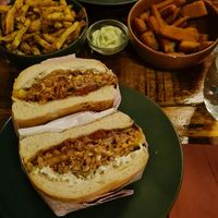  at Les Tontons Veg in Paris