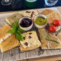 Antipasto tapas vegan   at La Pentola in Makarska