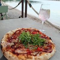 Vegan pizza  at La Pentola in Makarska