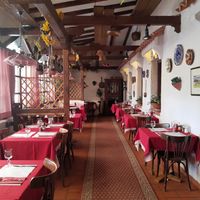 Interior at Da Sina in Wengen