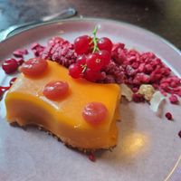 Passion fruit cheesecake at Gistihúsið in Egilsstadjir