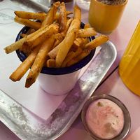 Skinny fries with garlic mayo at Club Mexicana - Soho in London