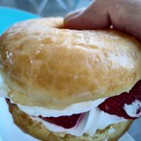  at Creamo in Los Angeles