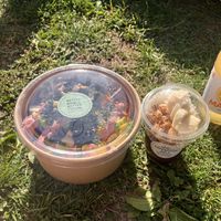 Vegan lekkers  at Superfood Deli - Maria Theresien in Vienna