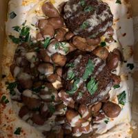 Hummus ful teller zum mitnehmen  at Dominion Food Revolution in Frankfurt