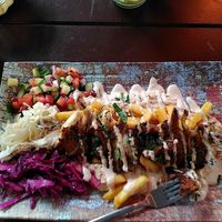 Austernspieß-Teller und Ingwer-Minz-Tee at Dominion Food Revolution in Frankfurt