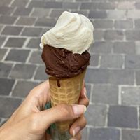 Almond + Chocolate + Vegan&GF galette at Gelab Gelateria in Como